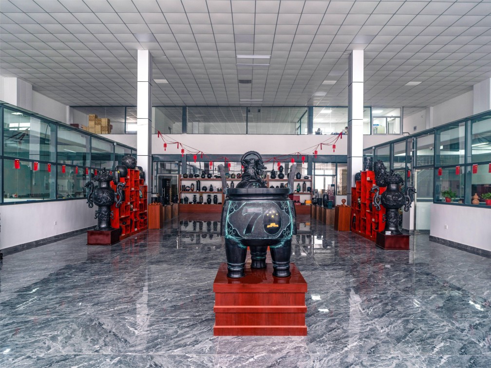 濟南龍格黑陶藝術(shù)研究院