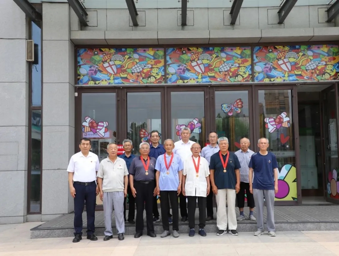 1626387881285027.jpg 640.webp (9).jpg