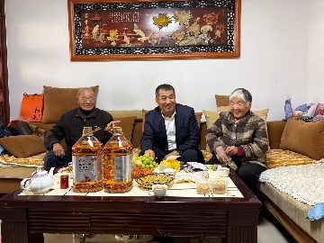 【長田動態(tài)】情暖重陽！長田實業(yè)攜愛入戶，把關(guān)懷送到員工長輩身邊